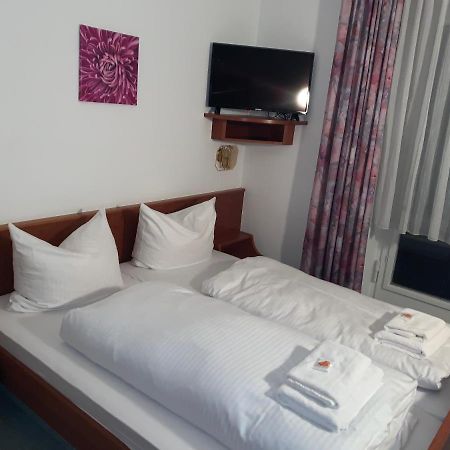 Hotel Hofgarten Bad Buchau Extérieur photo